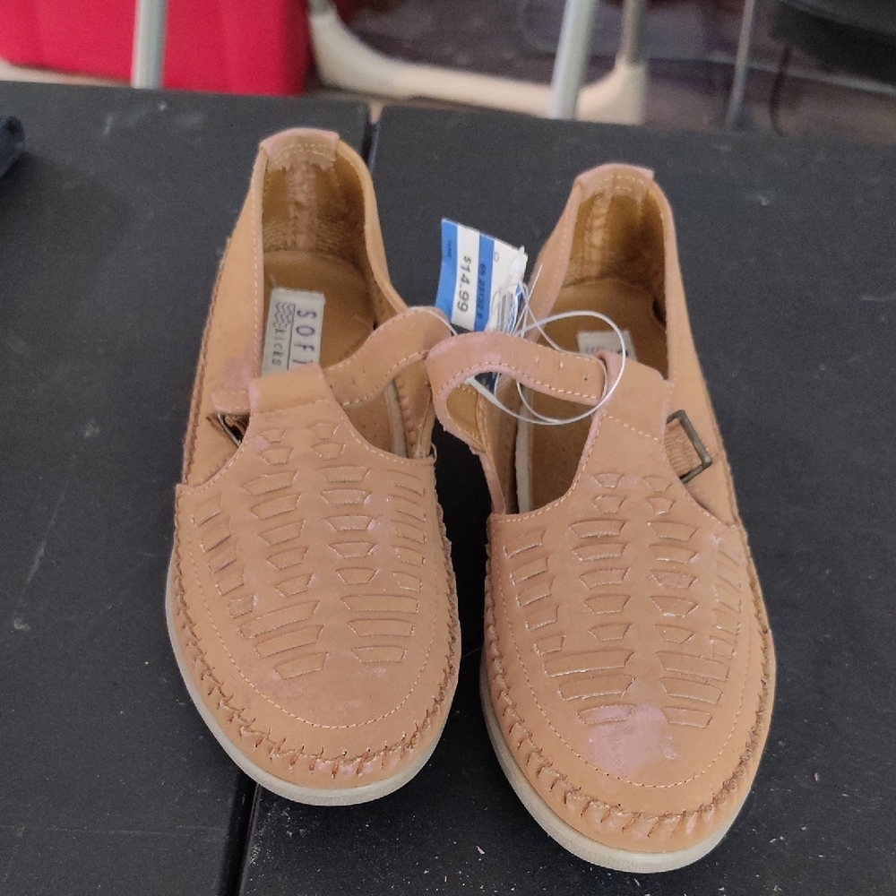 Soft Style Tan Loafers Comfortable Slip-Ons